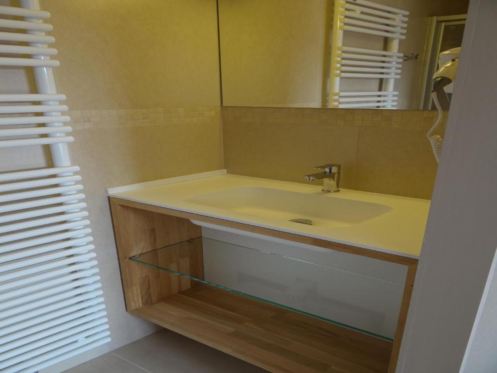 Apartment in Nieuwpoort by the Beach photo 3
