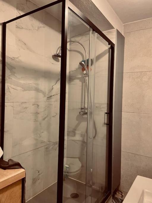 Superbe appartement aéroport et gare Charleroi photo 3