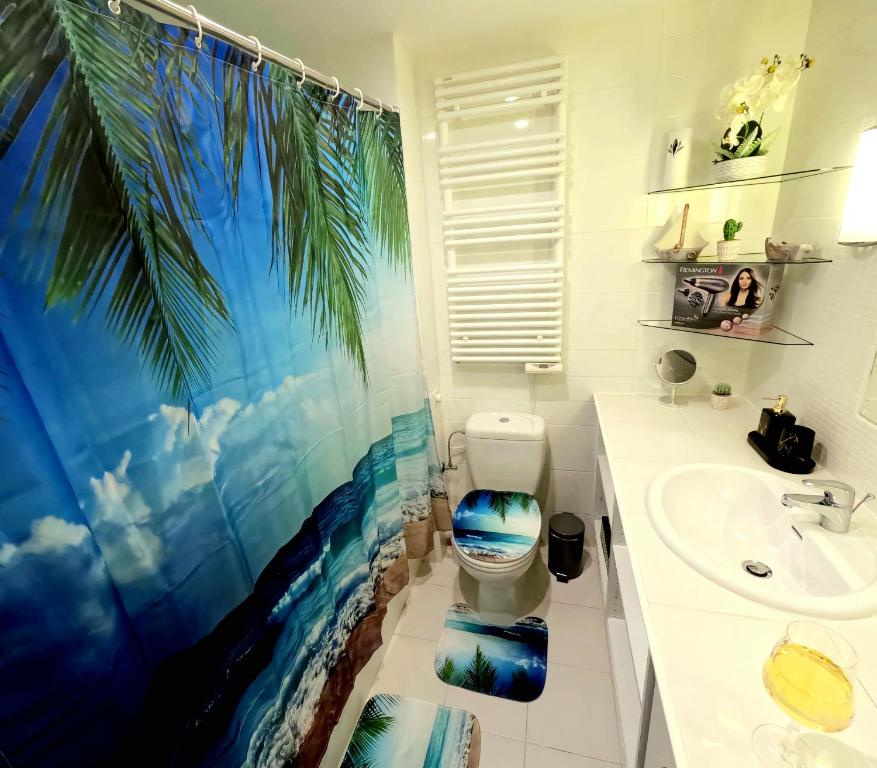 Skyline suite 2 photo 3