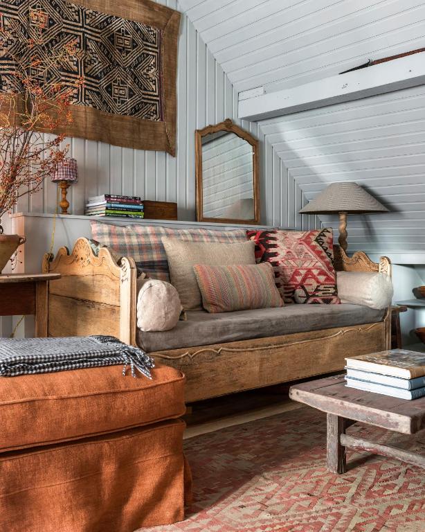Guesthouse Dijver - Serene Escape in the Heart of Historic Bruges photo 2