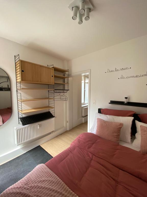 Sweet Home photo 2