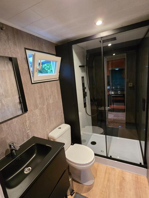 Tiny Lodge met prive Jacuzzi photo 3