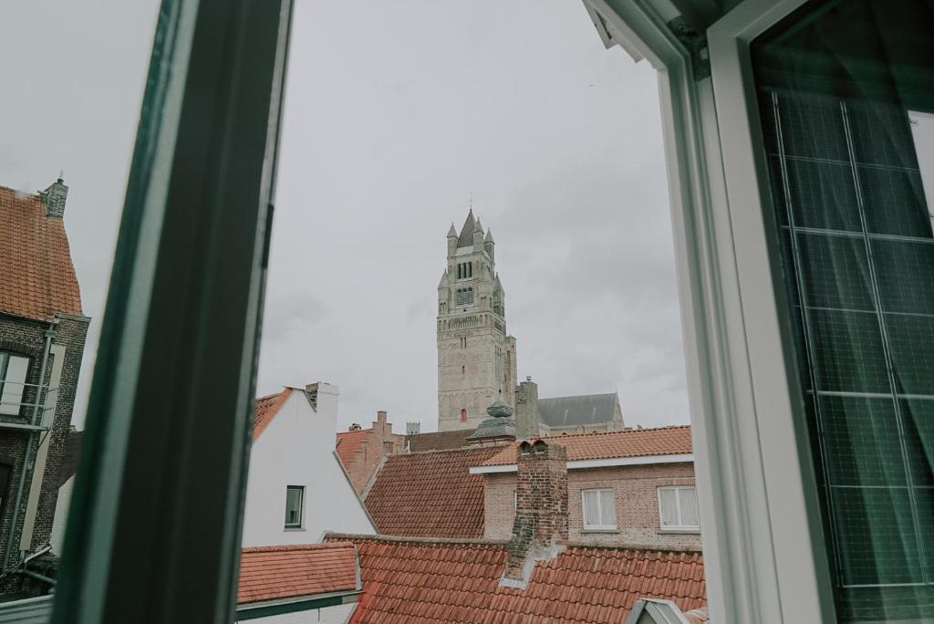 Lovelace Suites by Threads of Time Hotel Bruges — photo 1