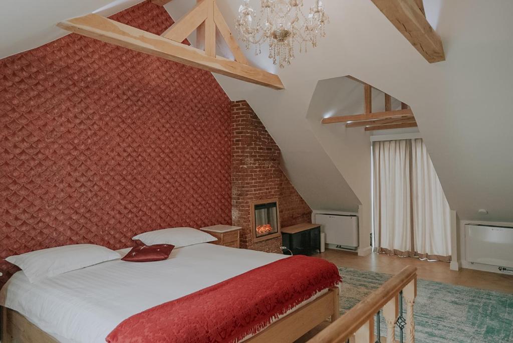 Lovelace Suites by Threads of Time Hotel Bruges photo 2