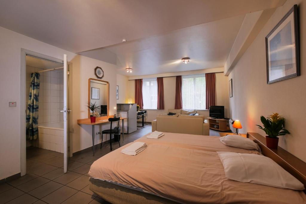 City Apartments Antwerpen photo 3