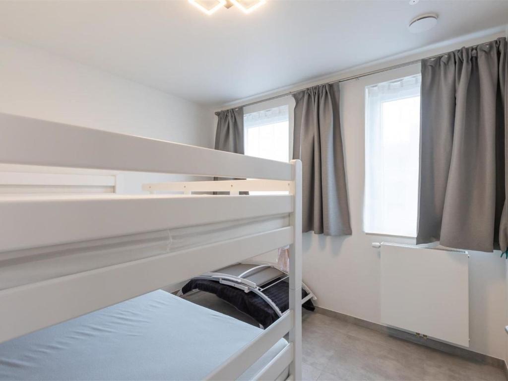 Apartment by the Beach with Panoramic Views photo 2