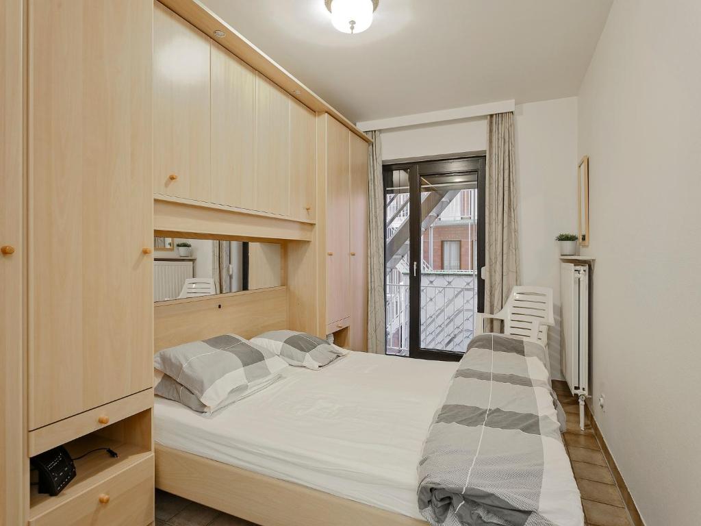 Apartment in Blankenberge near Belgium Pier photo 2