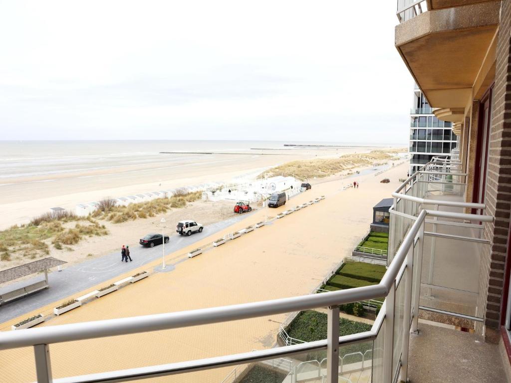 Apartment in Nieuwpoort near the Beach photo 3