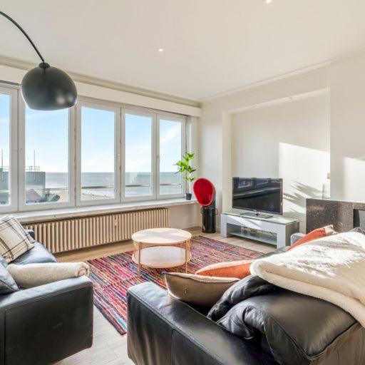 Unique Seaview close to Casino - garage available - "Monte Carlo" — photo 1