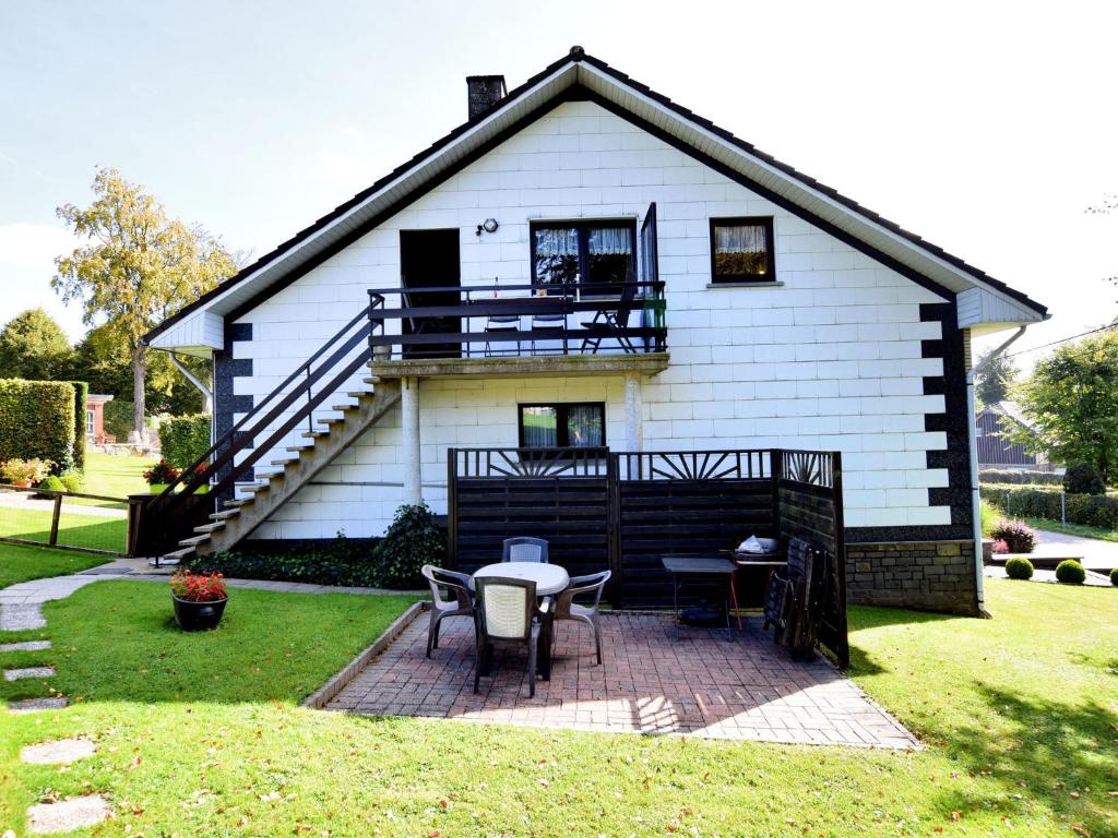 Apartment near forest in Nidrum — photo 1