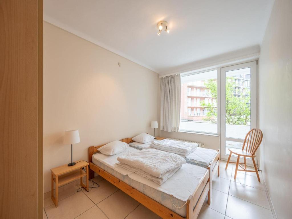 Apartment in Knokke-Heist with Sea Views photo 2