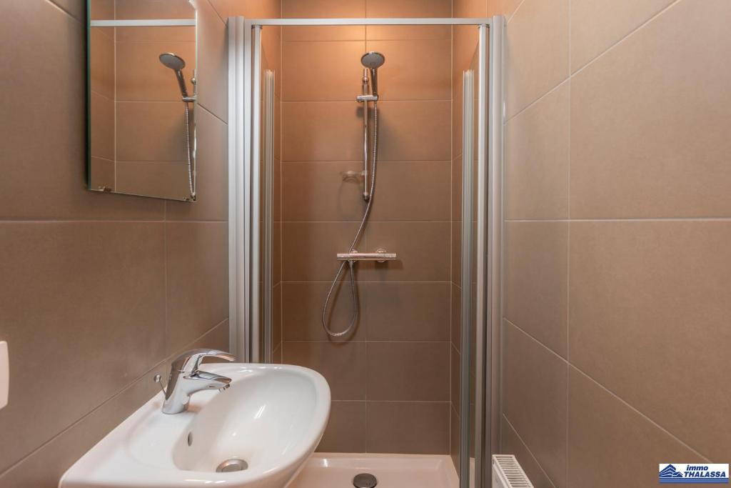 Wilcé 0102 - 3 bedrooms 8p - located Sint Idesbald gastronomic centre photo 3