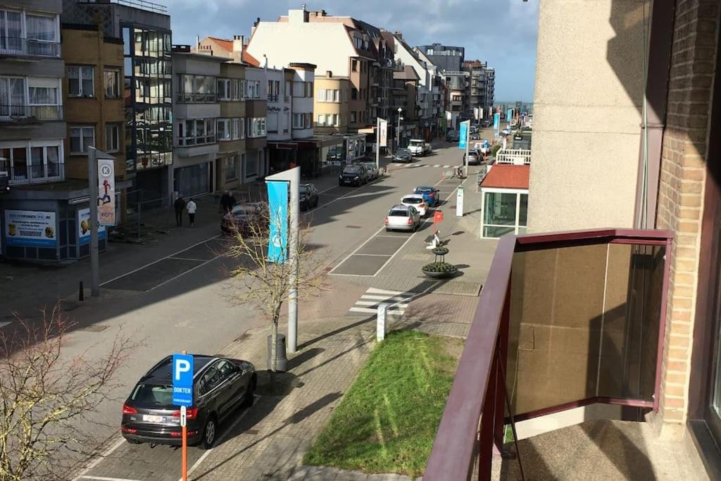 Ruim appartement met lift en gratis parking — photo 1