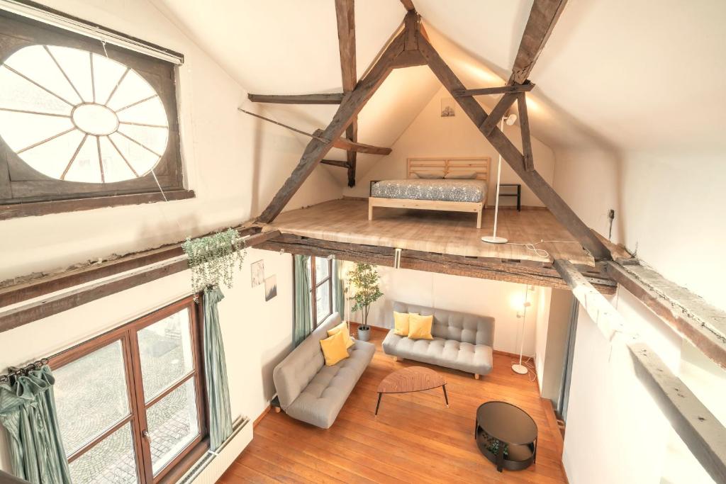 The Old Town Lodge in the Heart of Antwerp — photo 1