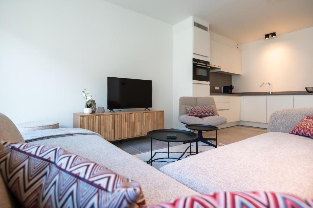 Wonderful new apartment by the beach — photo 1