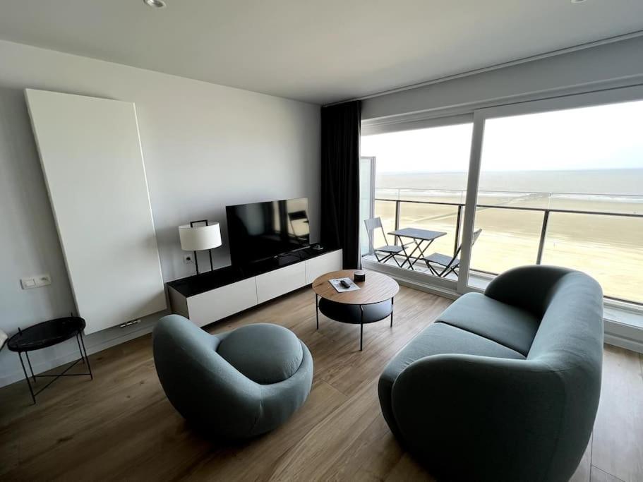 suite 16 — photo 1