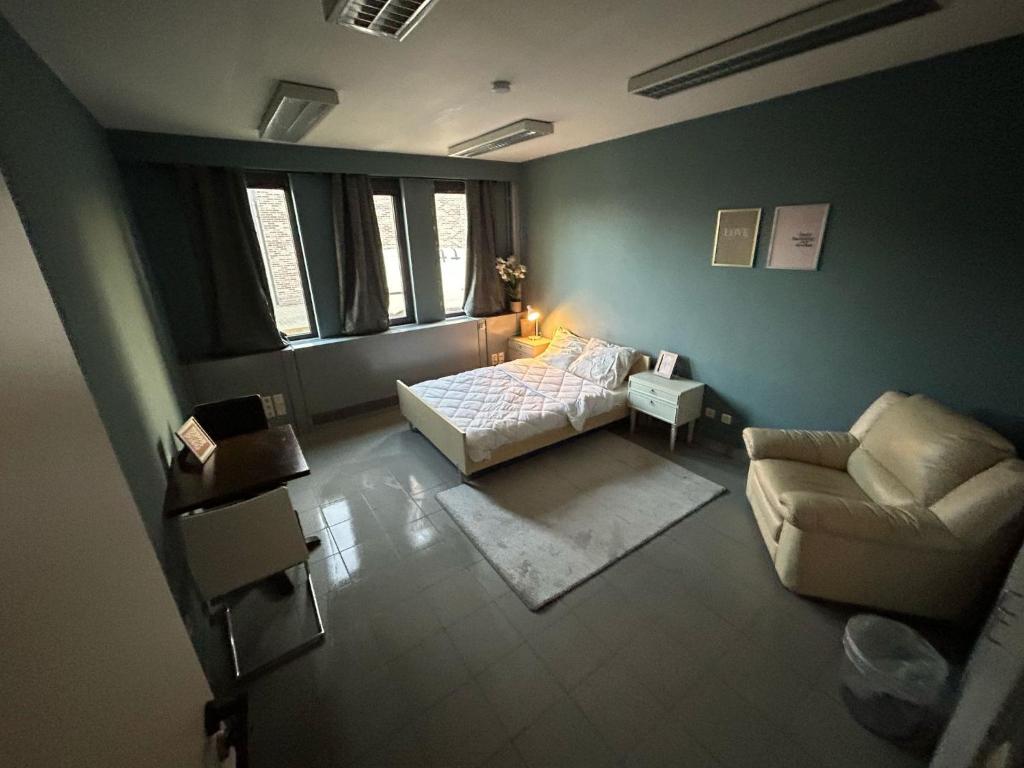 Stay Here photo 2