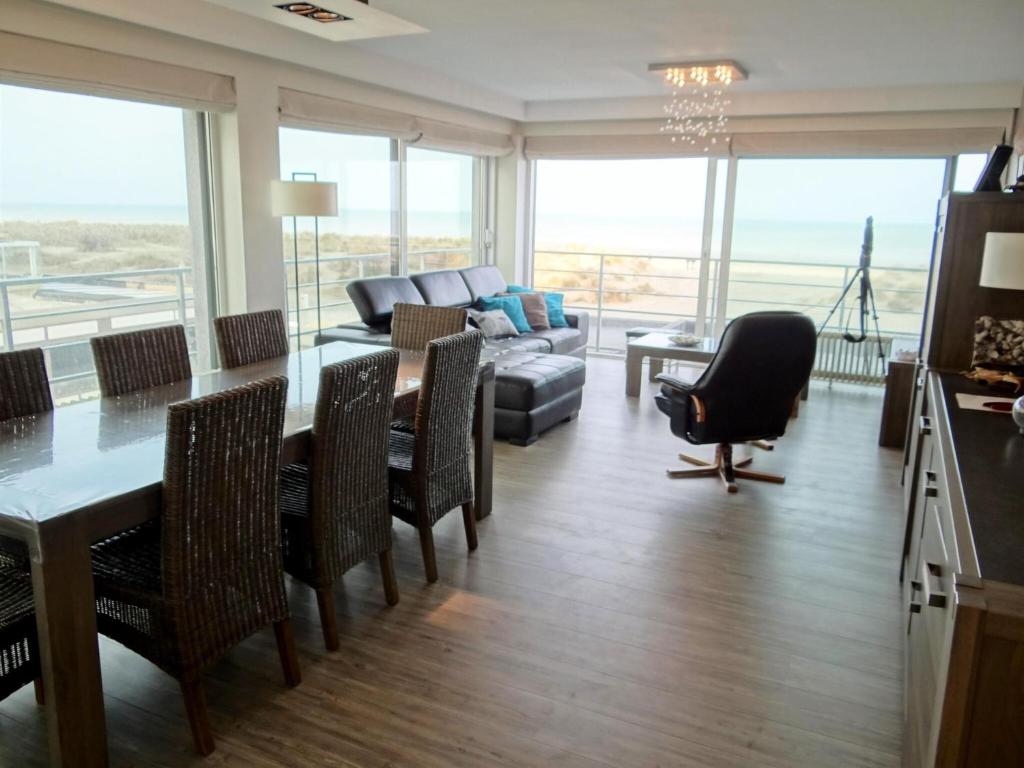 Apartment in Nieuwpoort near the Beach photo 3