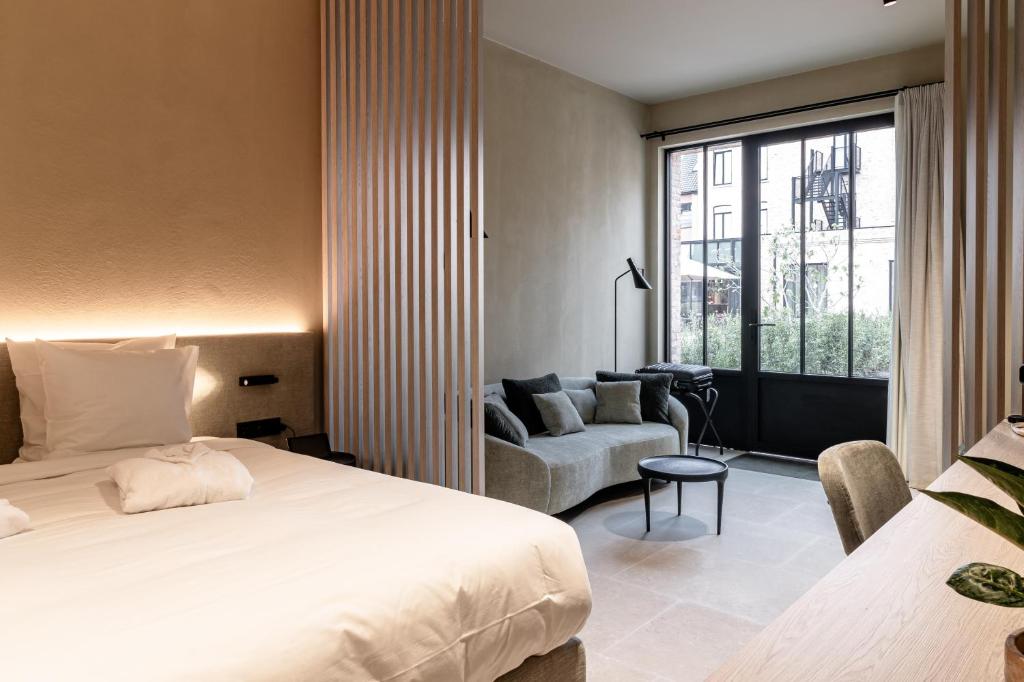 Hotel T photo 2