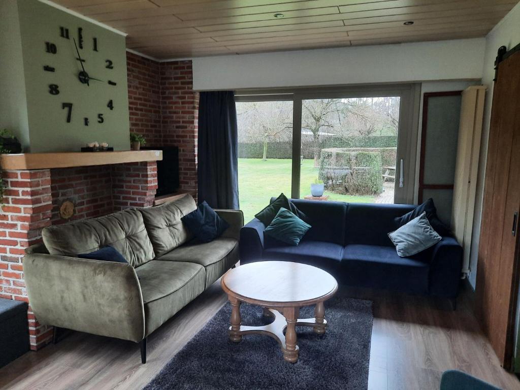 Merksplas Villa with Terrace — photo 1