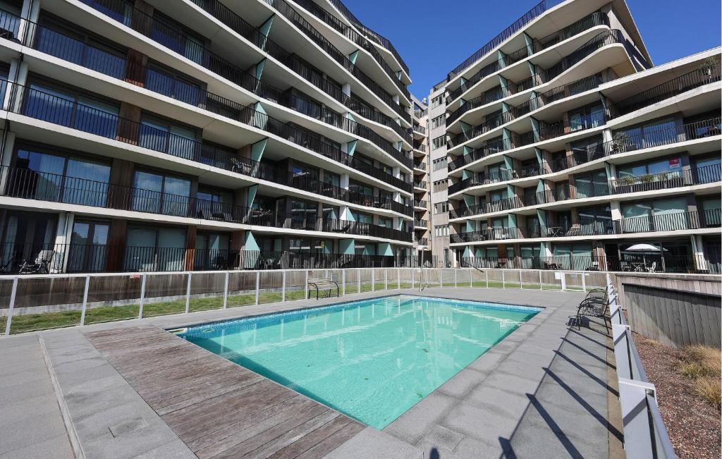 Awesome Apartment In Oostende photo 2