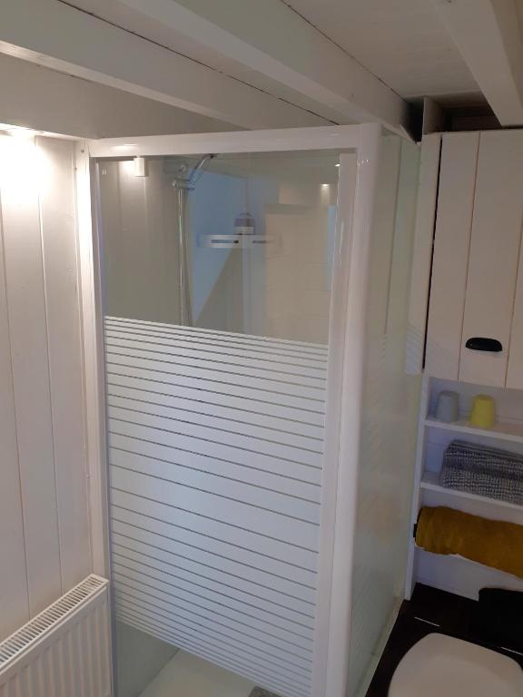 Tiny house photo 3