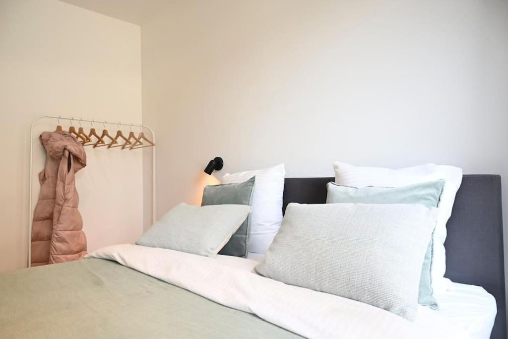 Spacious 4-Guest Seaside in Ostend photo 2