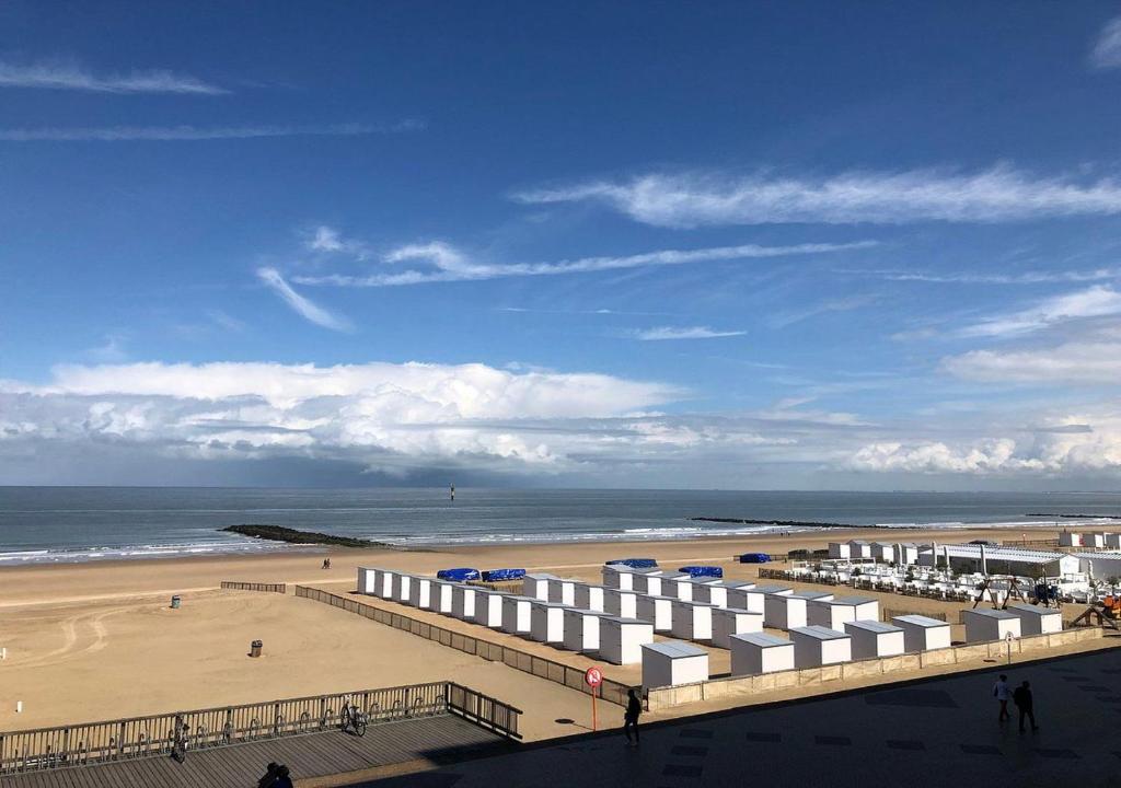 Studio lumineux sur la digue à Knokke photo 3