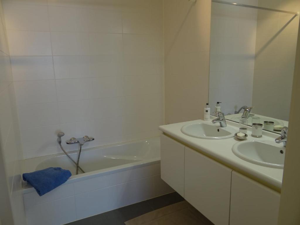 Apartment in Nieuwpoort near the Marina photo 2