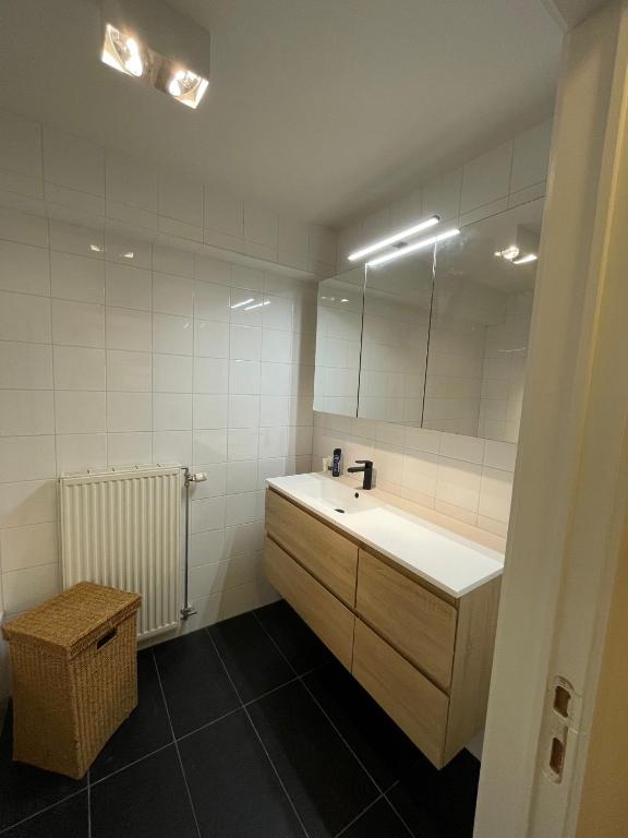 Tof en ruim appartement op 50 meter van strand! photo 3