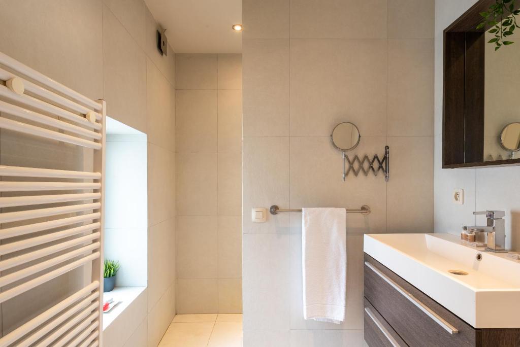 St Catherine Duplex Residence photo 3