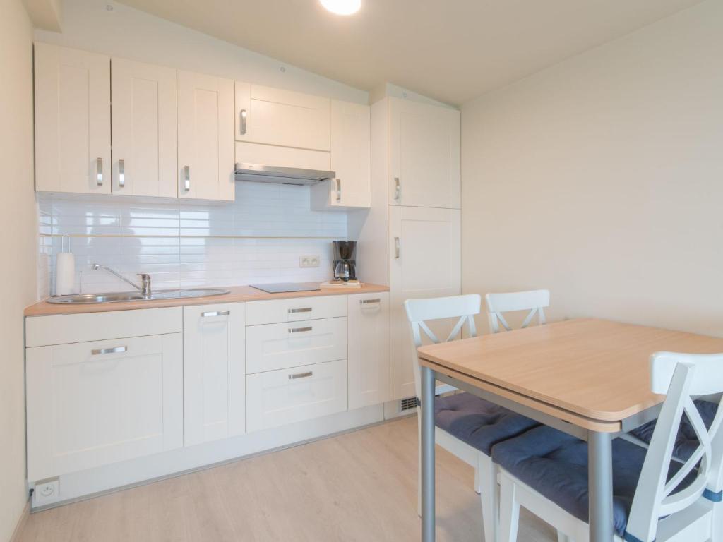 Studio High in the sky with amazing views by Interhome photo 2