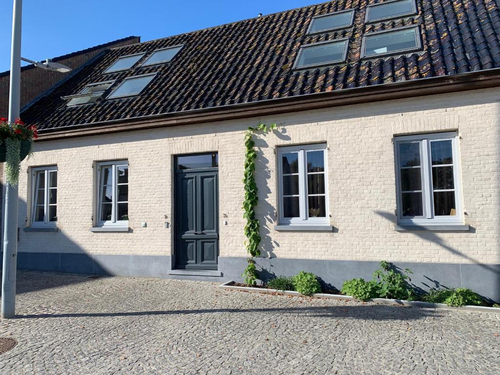 Zoé's Cottage — photo 1