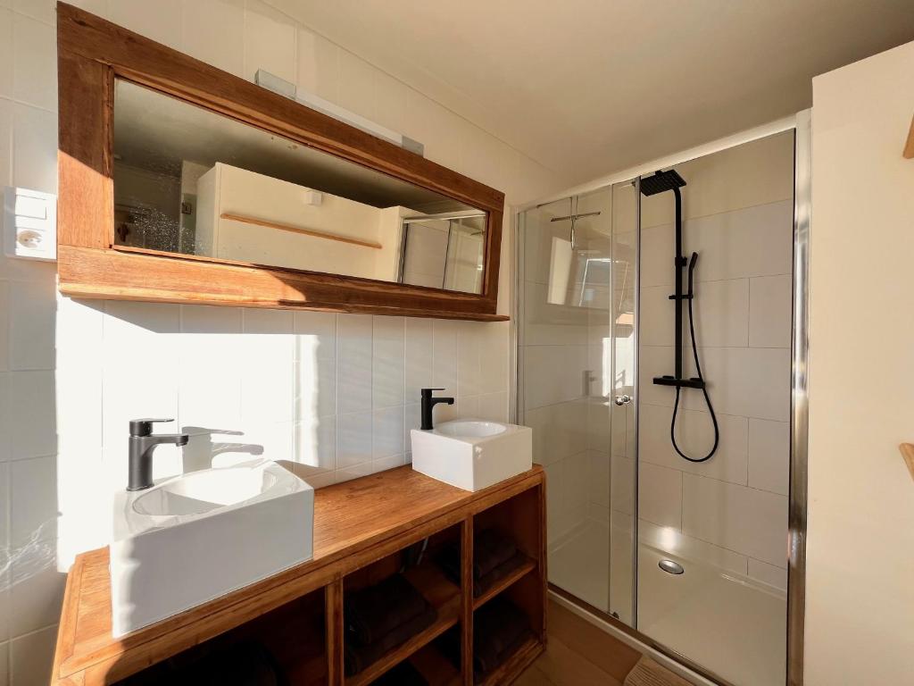 Gezellige Typisch Ardense woning met jacuzzi en grote afgesloten tuin in prachtige omgeving photo 3