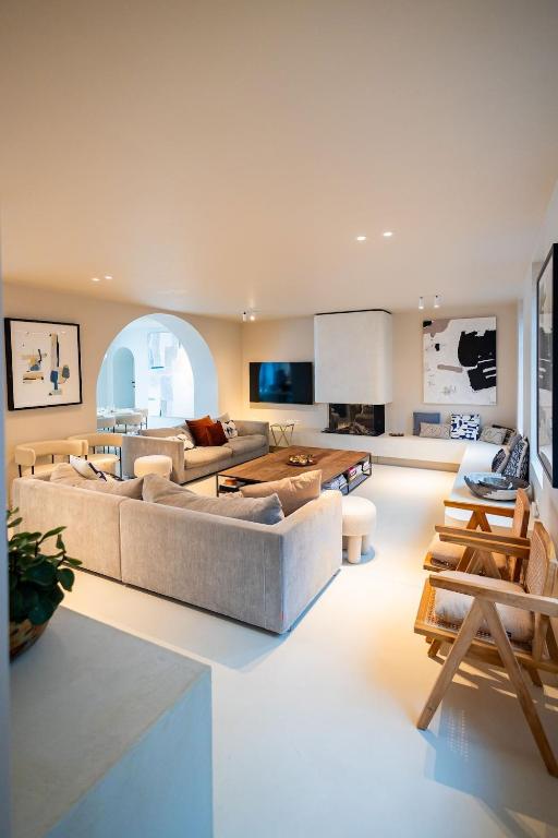 Souljoy Sanctuary - luxury Holiday design House with 7 rooms — photo 1