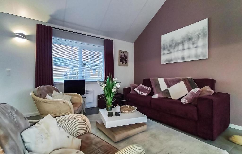 Stunning Home In Somme-Leuze With Wifi — photo 1