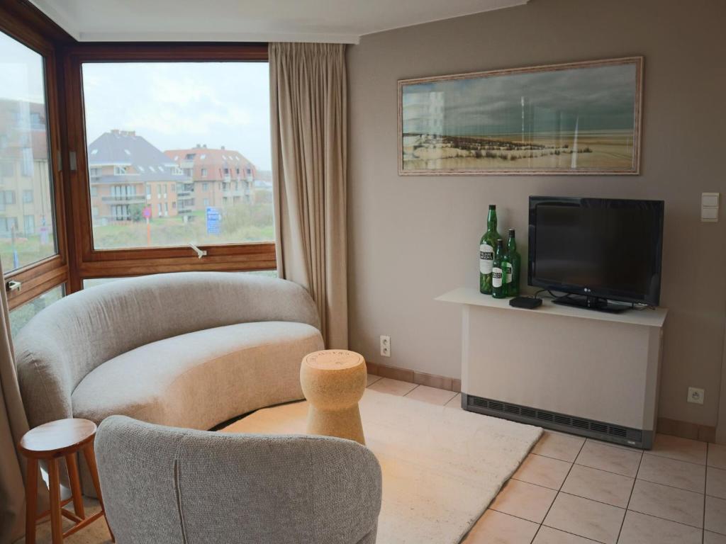 Apartment in Nieuwpoort near Sandy Beach — photo 1
