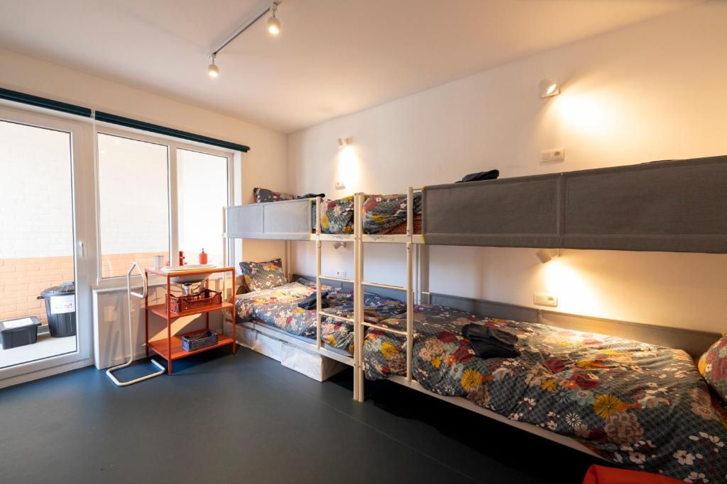 Spacious family flat near the beach (6-8 pers) photo 2