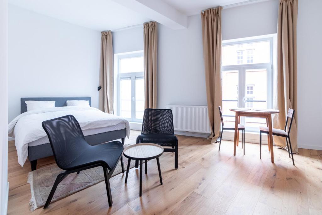 Sleek City Stays - Urban Elegance in the Heart of Ghent photo 2