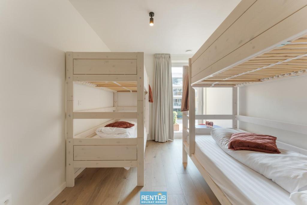 Zwem & Zen - spacious apartment with outdoor pool photo 2