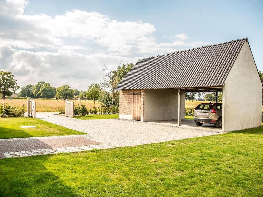Peaceful Peer Holiday Home photo 3