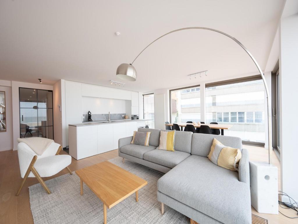 Apartment Knokke-Heist with Sea View — photo 1