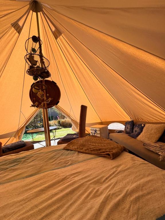 Witte Merel Glamping photo 2