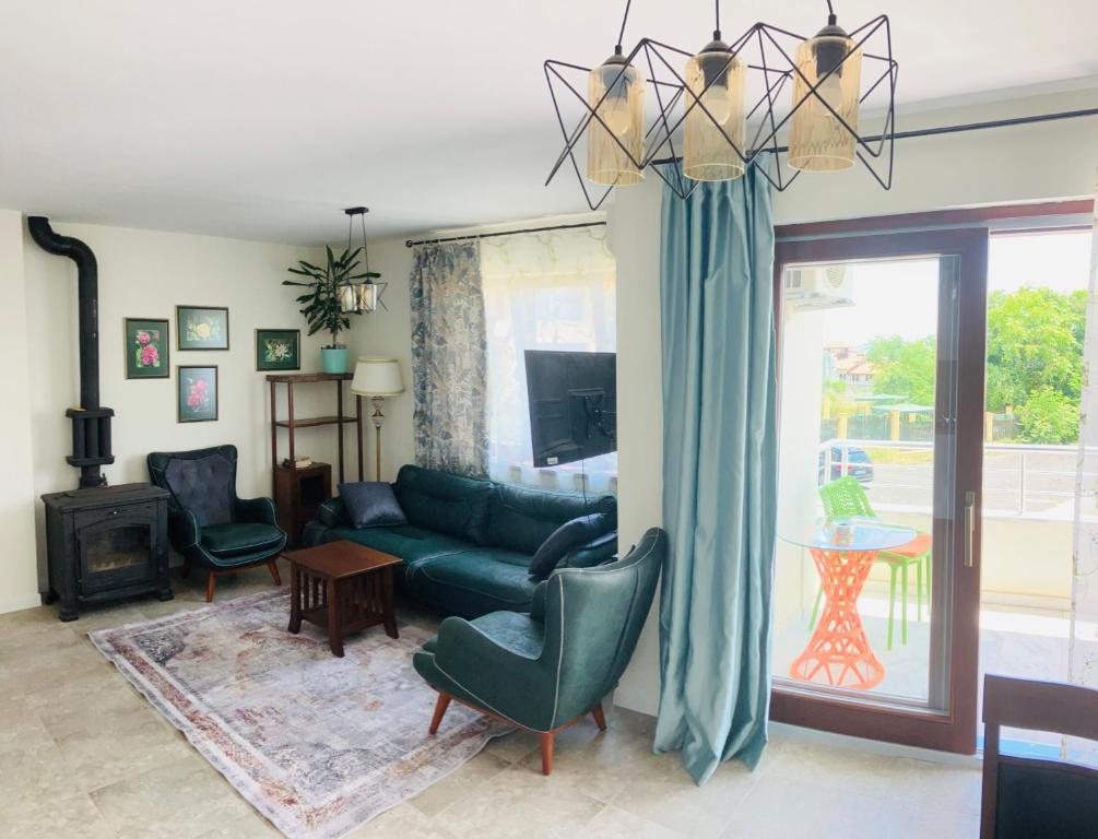 Splandid apartment by the sea — photo 1