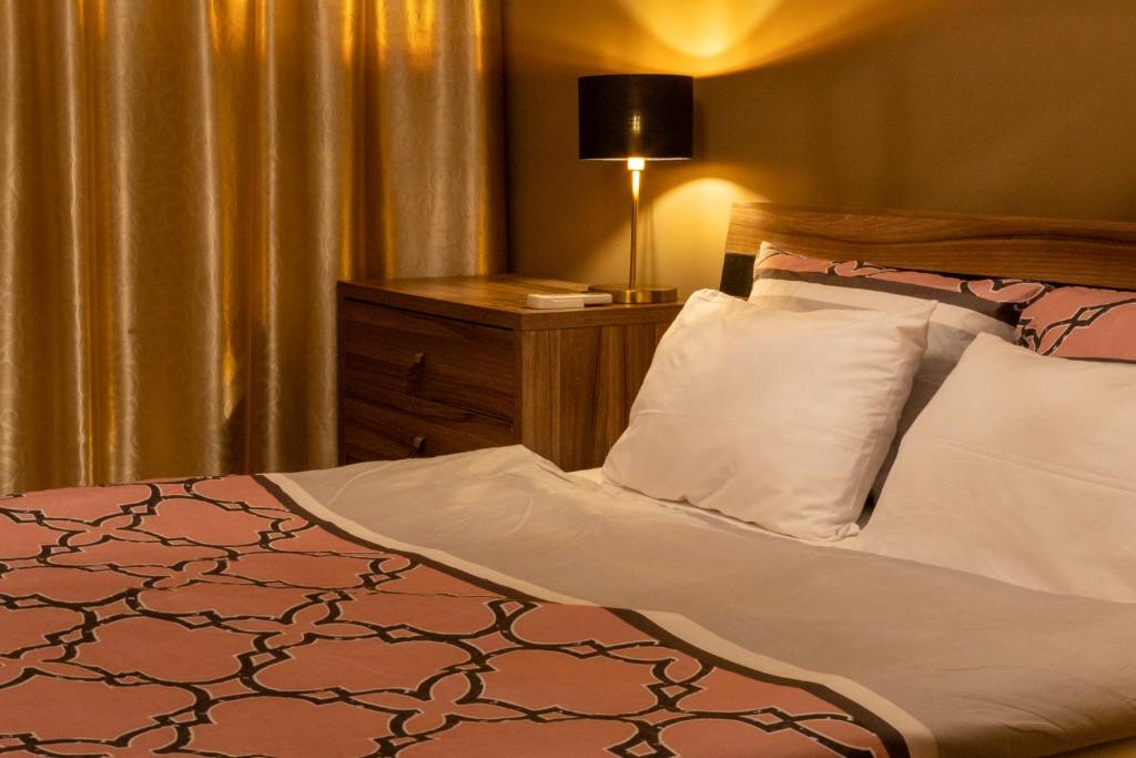 Romance Apartment Golden Line for Rent photo 2
