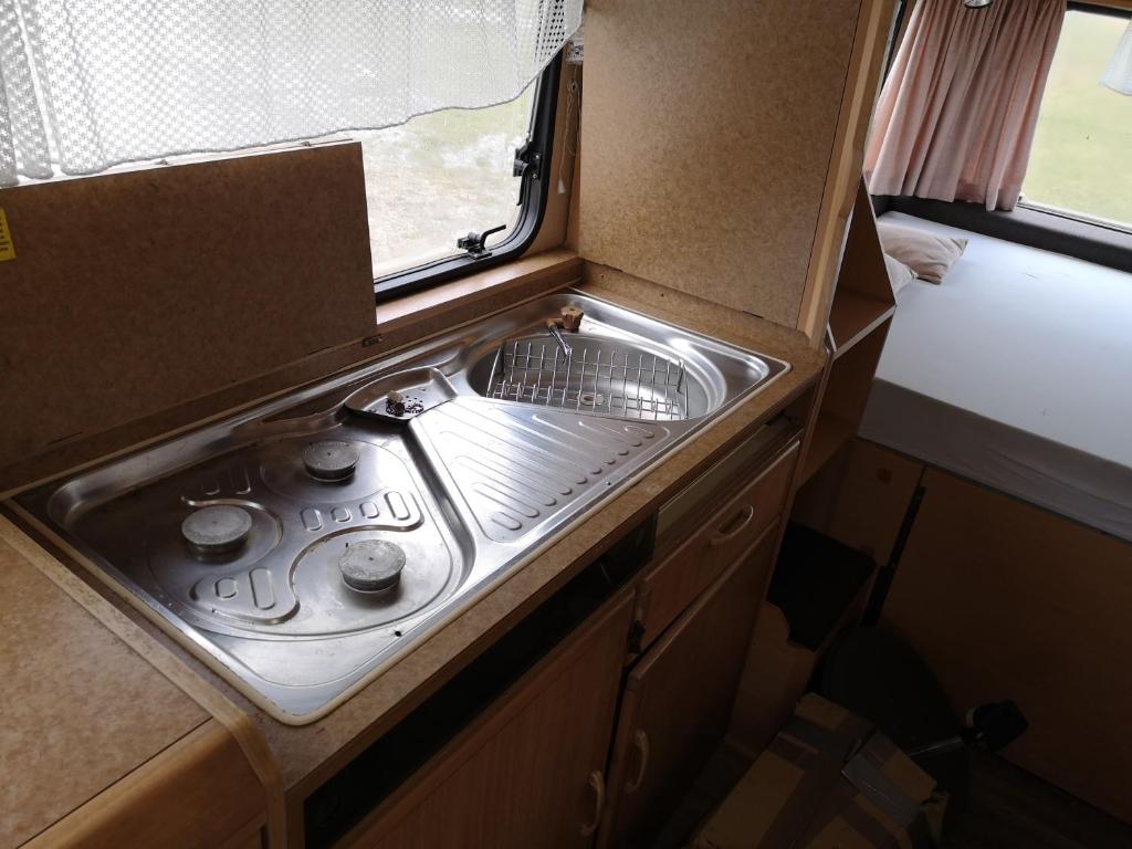 Sea Caravan/Camper on the Beach photo 2