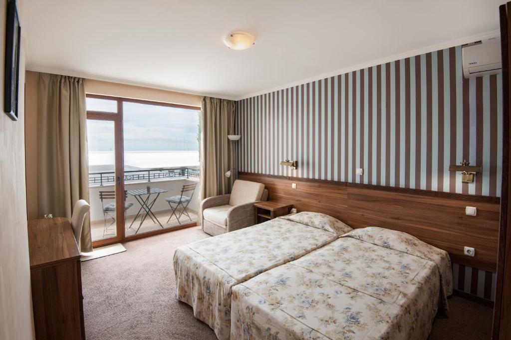 Selena Hotel photo 2