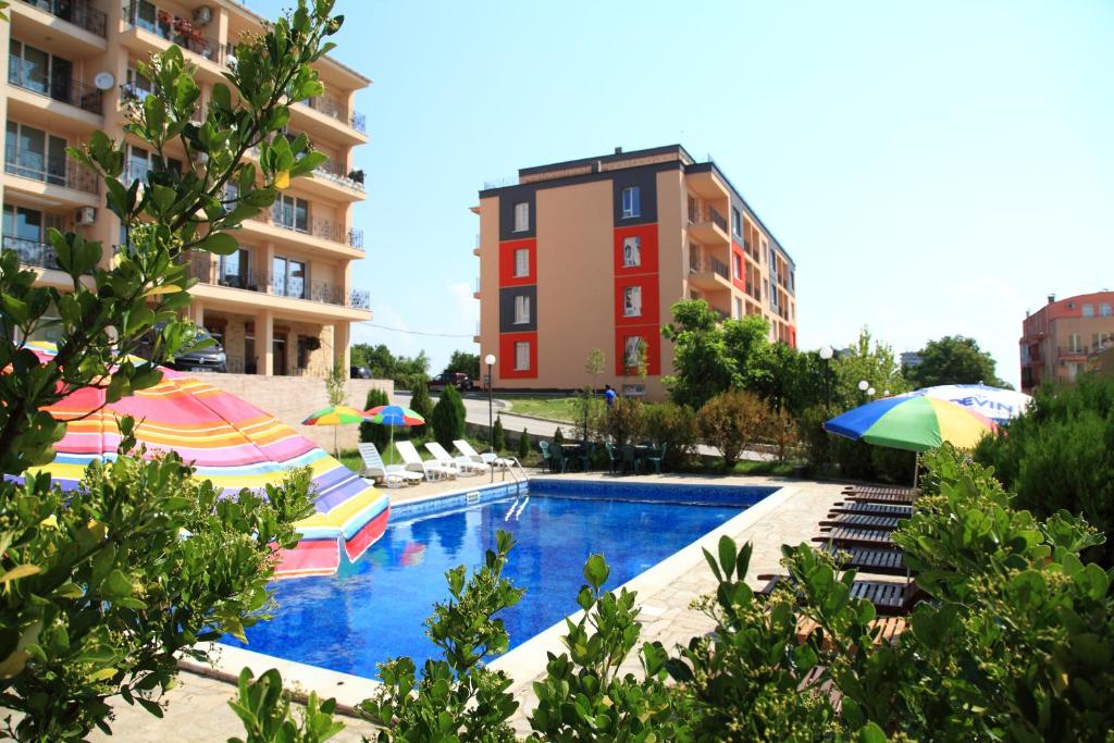 South Coast Apartments photo 3