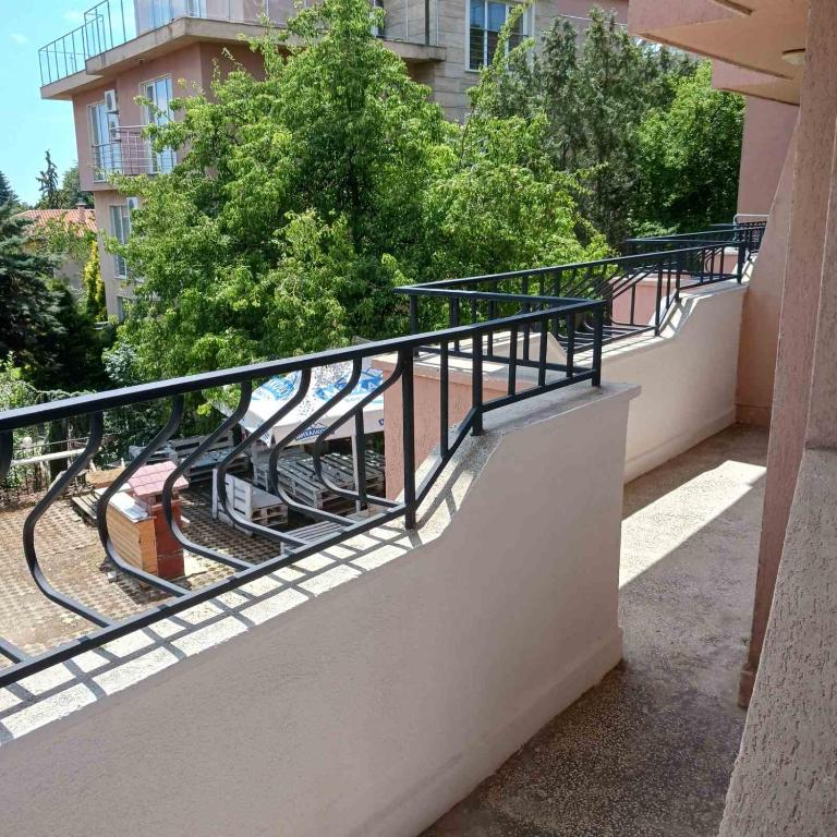 Wild Chery - 2 bedroom apartment - Economy photo 3
