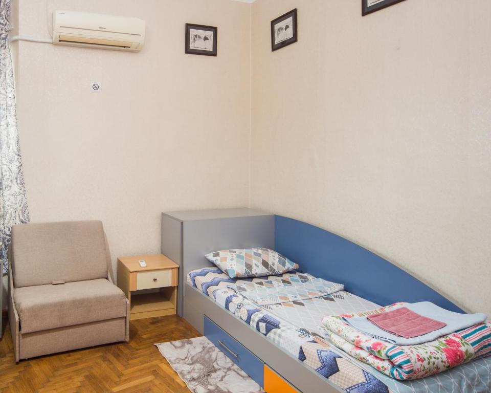 Summer Square - 2 bedrooms Retro Flat with great location photo 3
